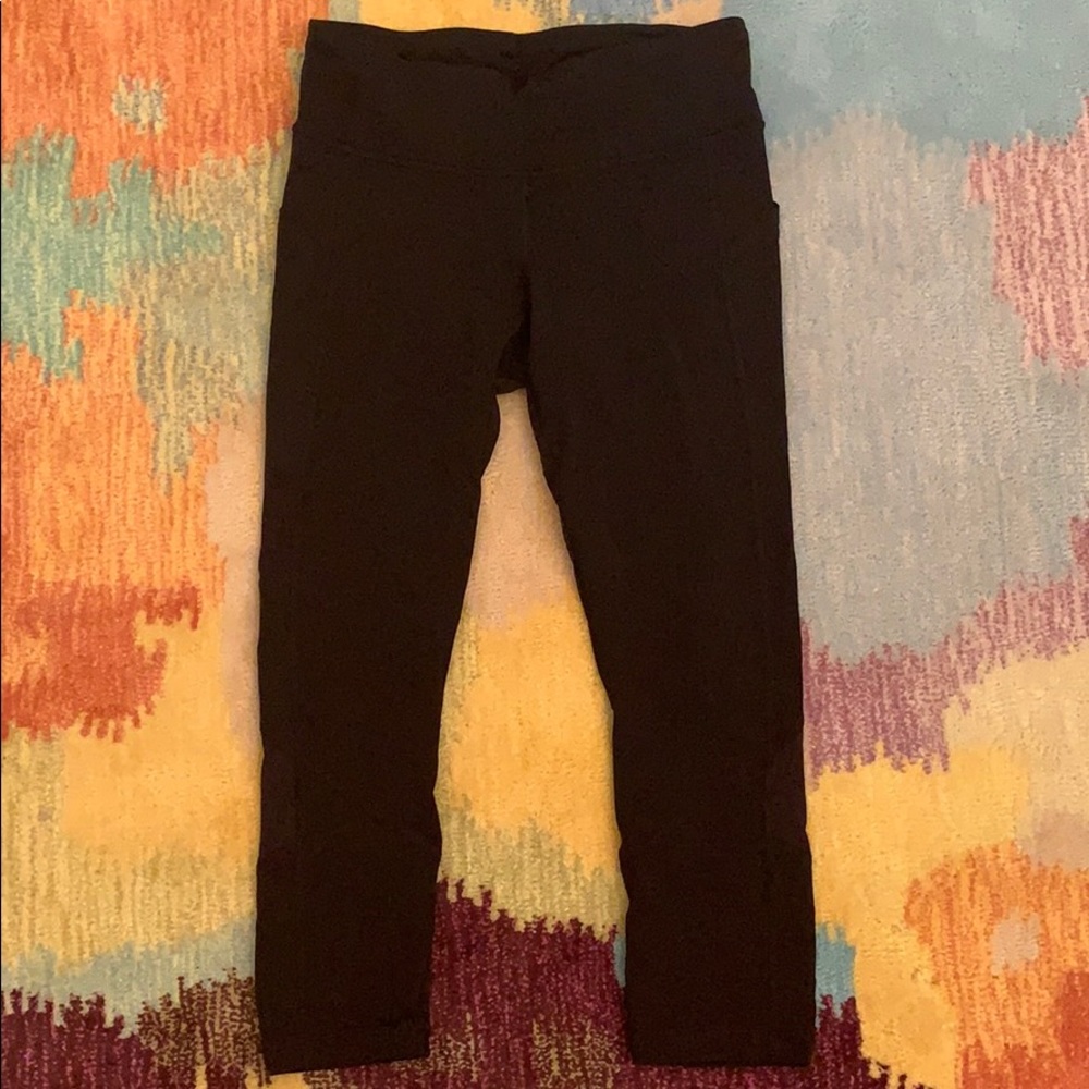 Black lulu lemon leggings